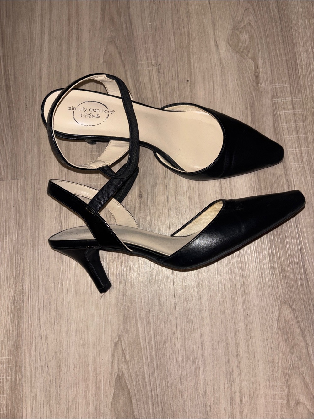 Amazon Black Pointed Slingback Heels